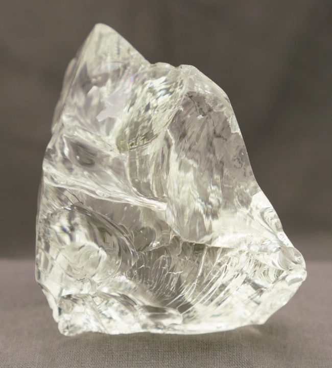 Gem Celestial Gold Green Monatomic Andara Crystal 348.9 g. - Image 4