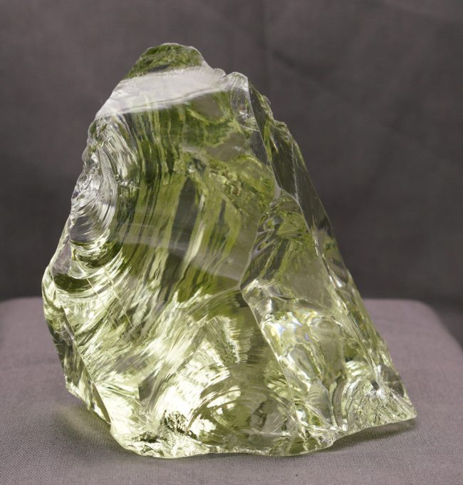 Gem Celestial Gold Green "Heart" Monatomic Andara Crystal 698.0 g. - Image 4