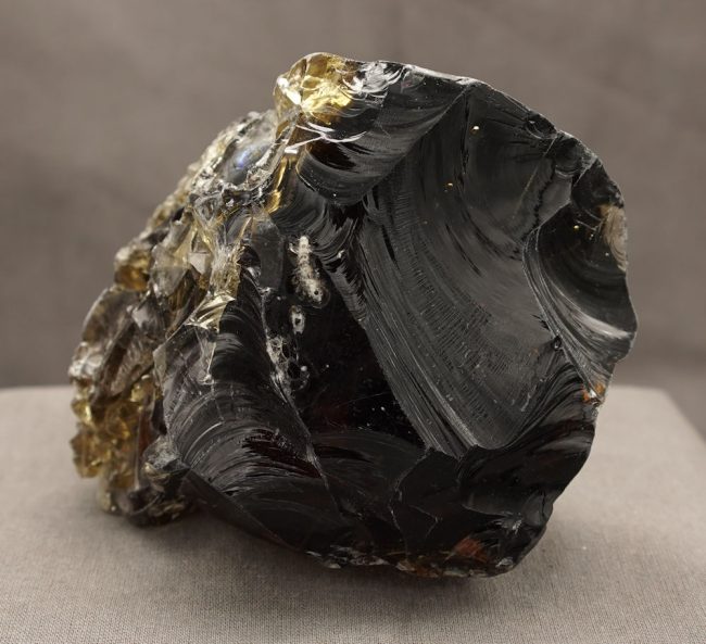 Rare Gem Smokey Earth Shaman "Heart" with crystals Monatomic Andara Crystal 594.0 g. - Image 5