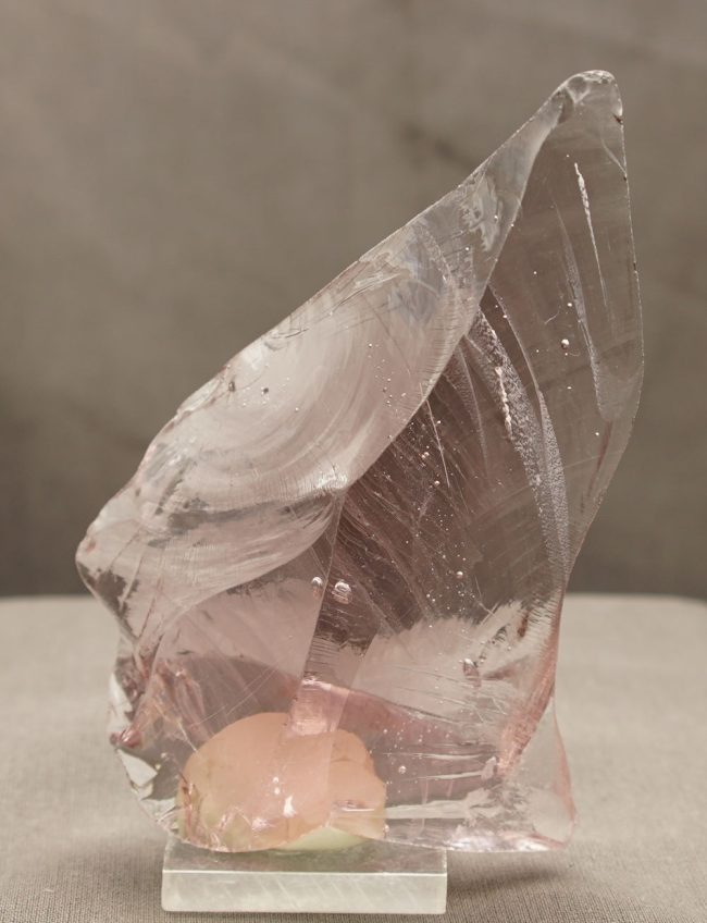Rare Gem Angel Aura Rose de France Monatomic Andara Crystal 139.2 g. - Image 3