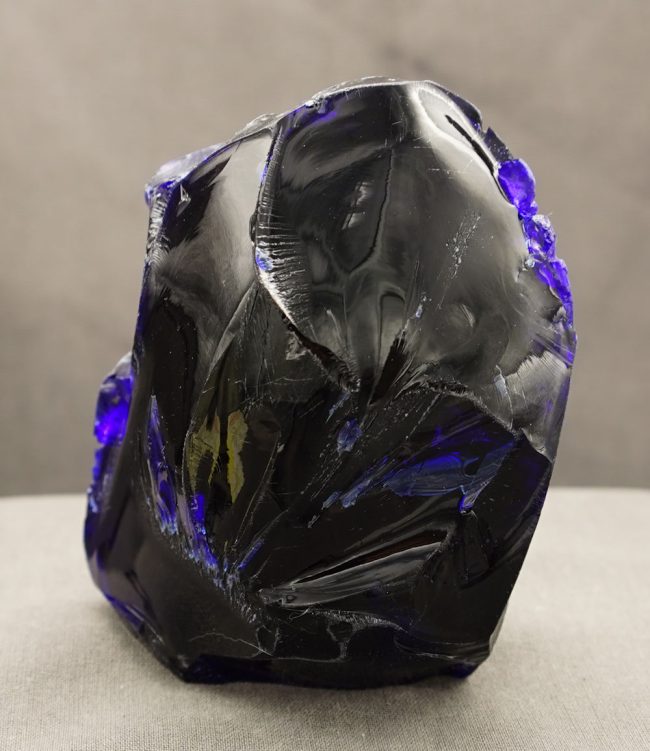 Gem Tanzanite Fire "Heart" with crystals Monatomic Andara Crystal 498.2 g.