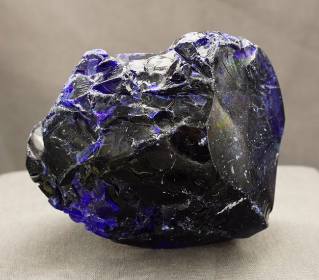 Gem Tanzanite Fire "Heart" with crystals Monatomic Andara Crystal 498.2 g. - Image 3