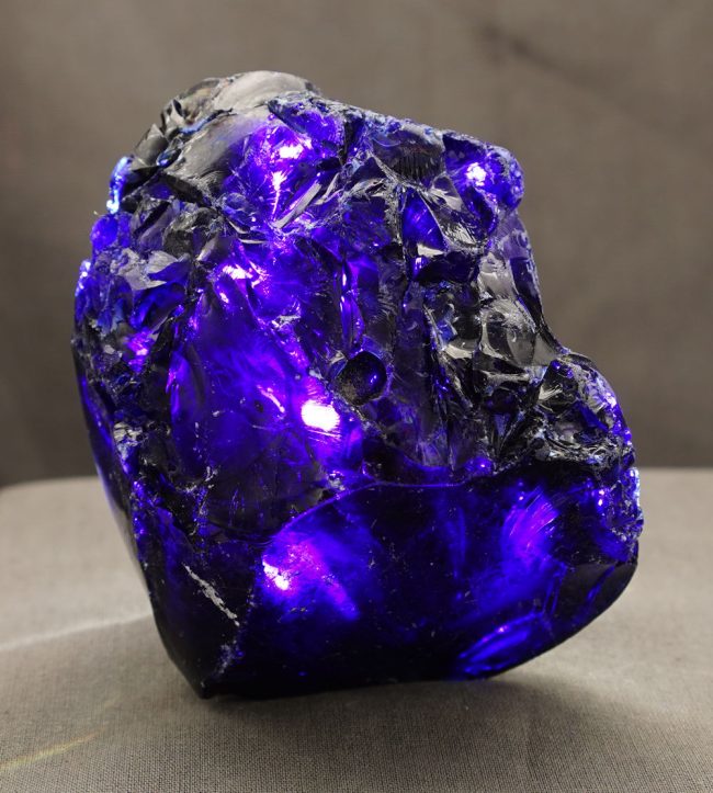 Gem Tanzanite Fire "Heart" with crystals Monatomic Andara Crystal 498.2 g. - Image 5