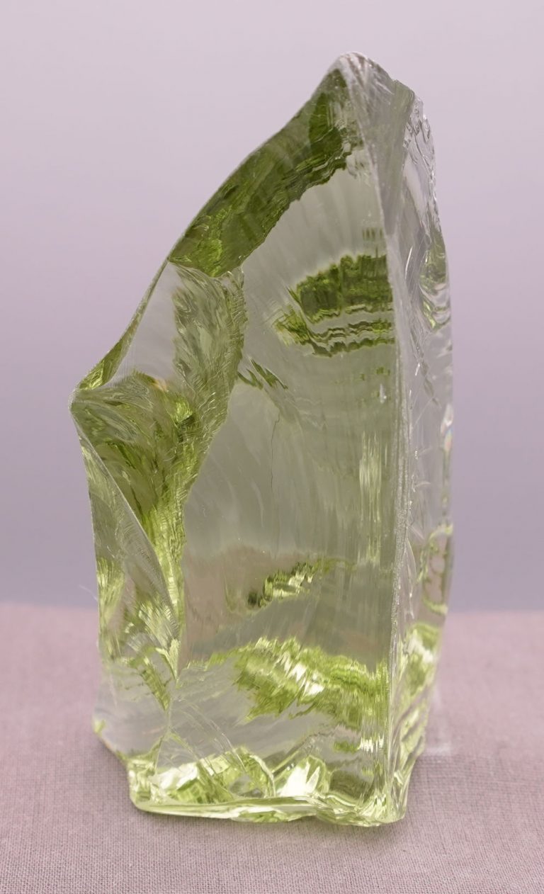 Gem Celestial Gold Green "Heart" Monatomic Andara Crystal 271.9 g. - Image 3