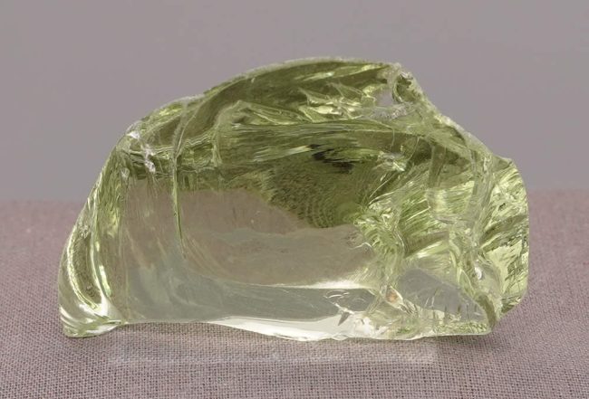 Gem Celestial Gold Green Monatomic Andara Crystal 60.1 g. - Image 3