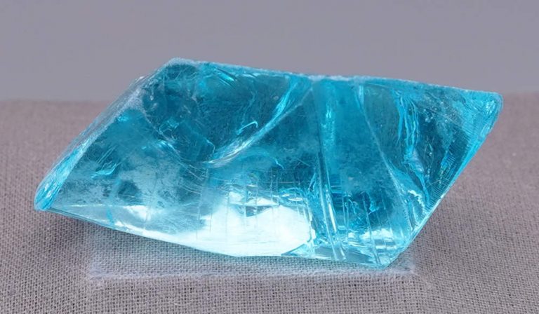 Gem Electric Blue Monatomic Andara Crystal 40.7 g. - Image 3