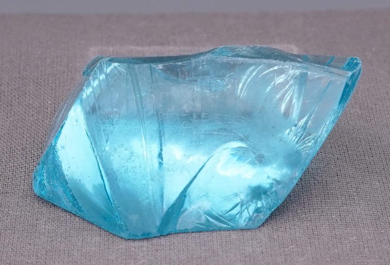 Gem Electric Blue Monatomic Andara Crystal 40.7 g. - Image 5