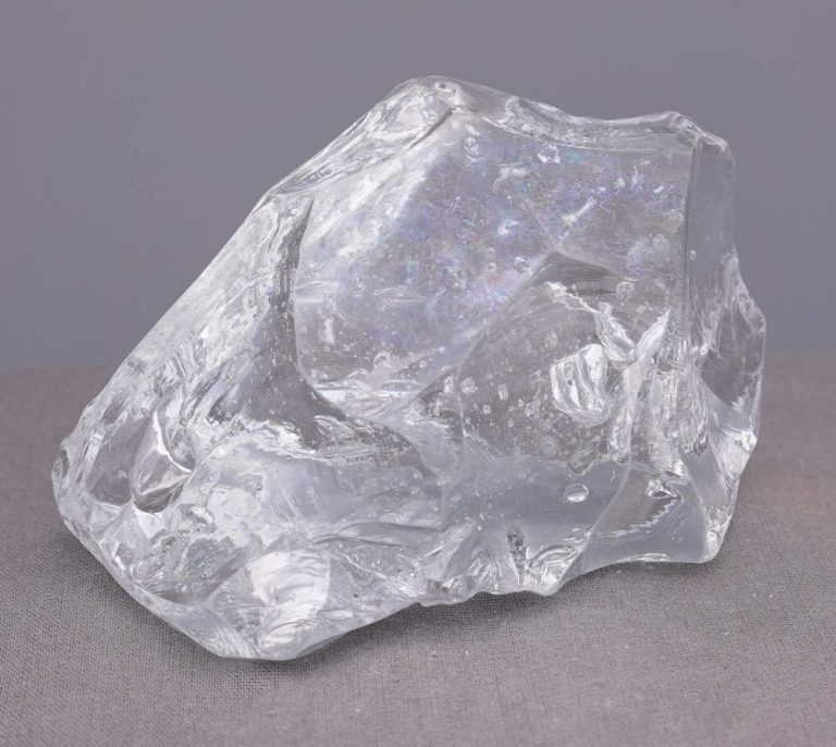 Gem Cosmic Ice "Heart" with bubbles Monatomic Andara Crystal 331.5 g. - Image 3