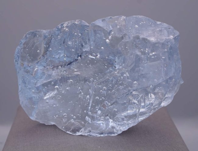 Rare Gem Ascendant Lilac "Heart" with bubbles Monatomic Andara Crystal 702.0 g. - Image 3