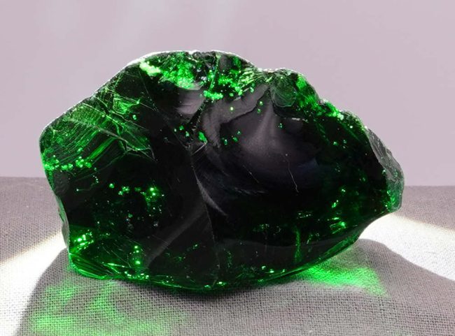 Rare Iridium Emerald with bubbles Monatomic Andara Crystal 55.4 g. - Image 6