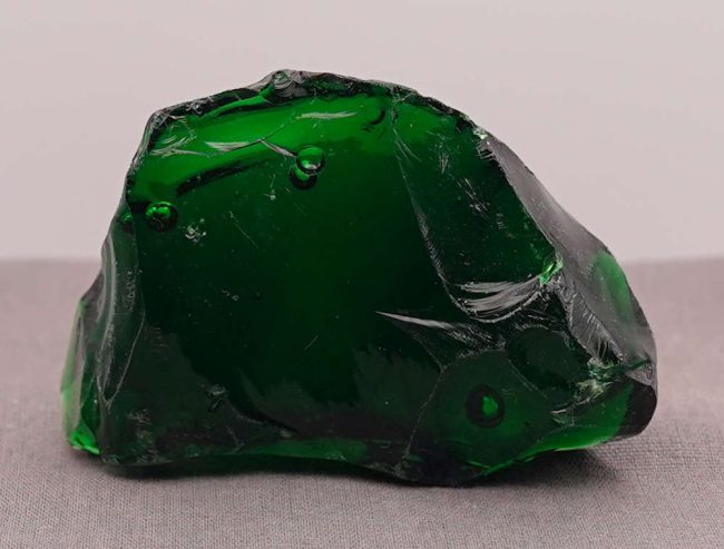 Rare Iridium Emerald with bubbles Monatomic Andara Crystal 83.3 g.