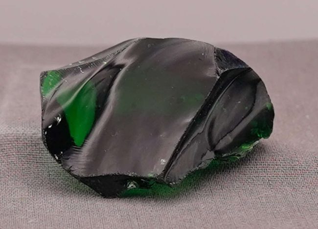 Rare Iridium Emerald with bubbles Monatomic Andara Crystal 23.0 g. - Image 5