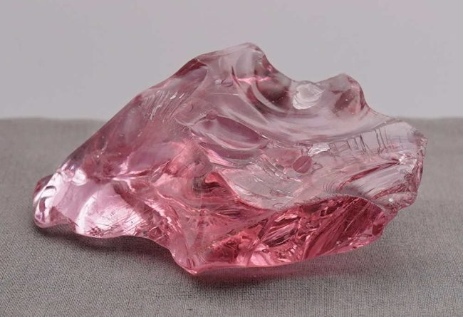 Rare Gem Angel Aura HGW Pink with bubbles Monatomic Andara Crystal 105.6 g. - Image 5