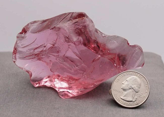 Rare Gem Angel Aura HGW Pink with bubbles Monatomic Andara Crystal 105.6 g. - Image 10