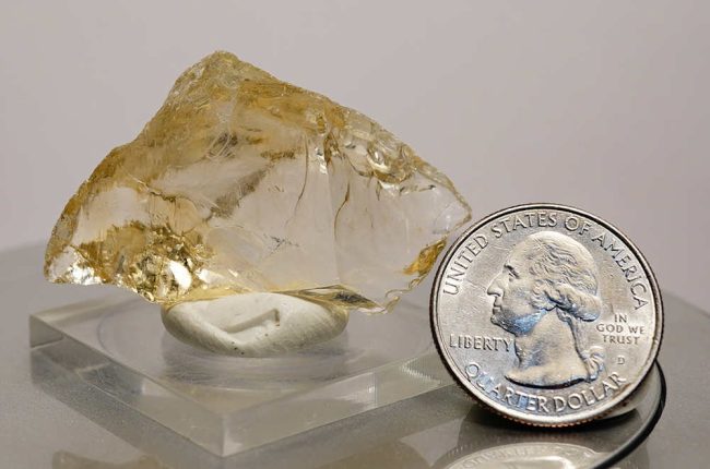 Rare Celestial Gold Sea Foam Monatomic Andara Crystal 21.3 g. - Image 10