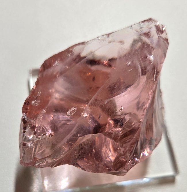 Rare Gem Angel Aura HGW Pink with bubbles Monatomic Andara Crystal 27.2 g. - Image 4