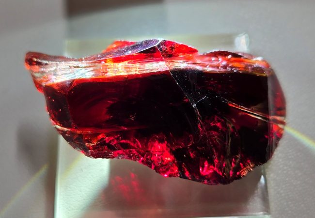 Rare Gem Multi Rainbow Monatomic Andara Crystal 23.1 g. - Image 3