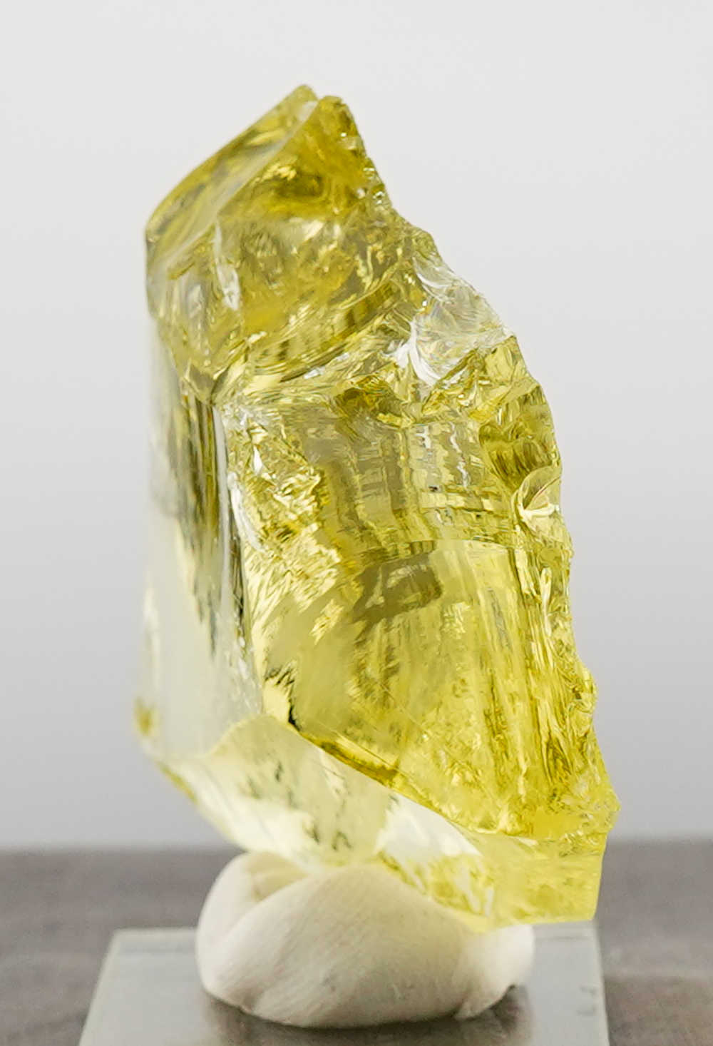 Rare Gem Dynamic Heliodor Monatomic Andara Crystal 107.5 g. - Image 8