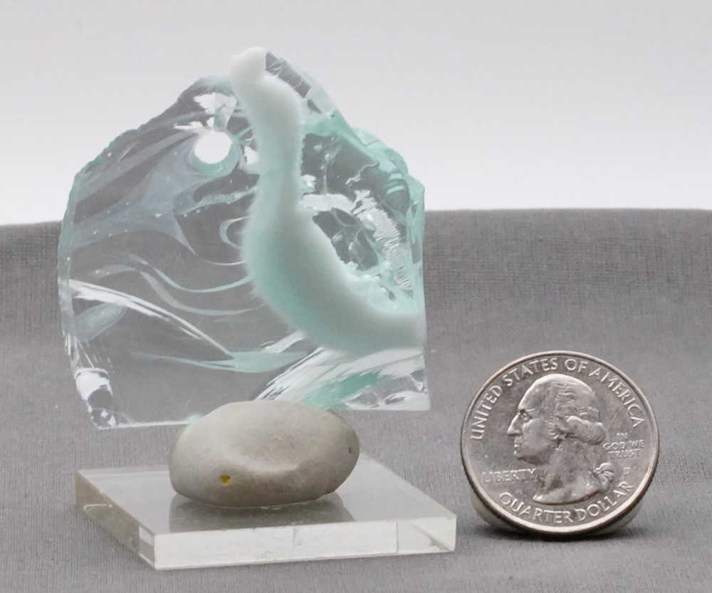 Rare Gem Bicolor Angel Aura Bleu Topaz/Pastel Ice with bubbles & open bubble Monatomic Andara Crystal 23.6 g. - Image 9