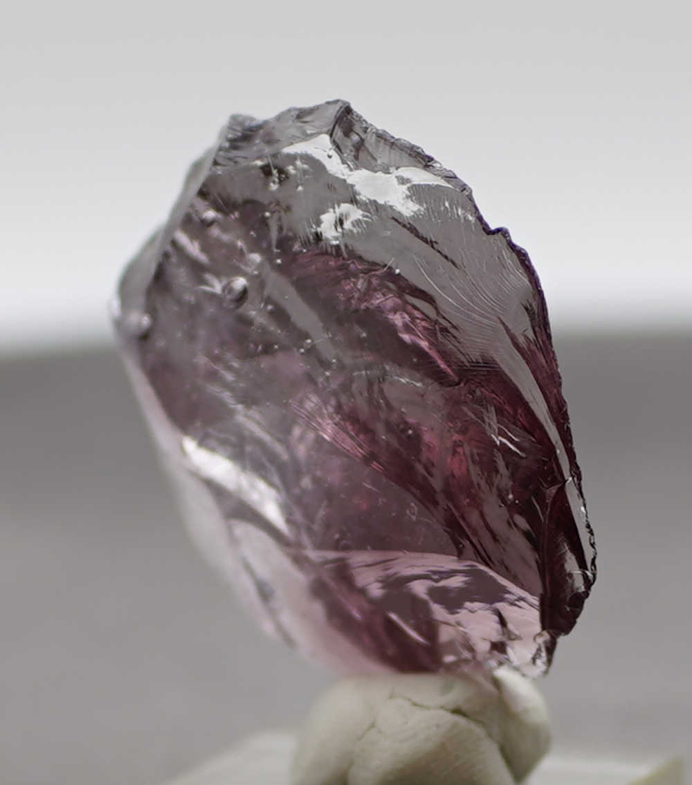 Gem Banded Sovereign Amethyst with bubbles Monatomic Andara Crystal 36.3 g. - Image 4