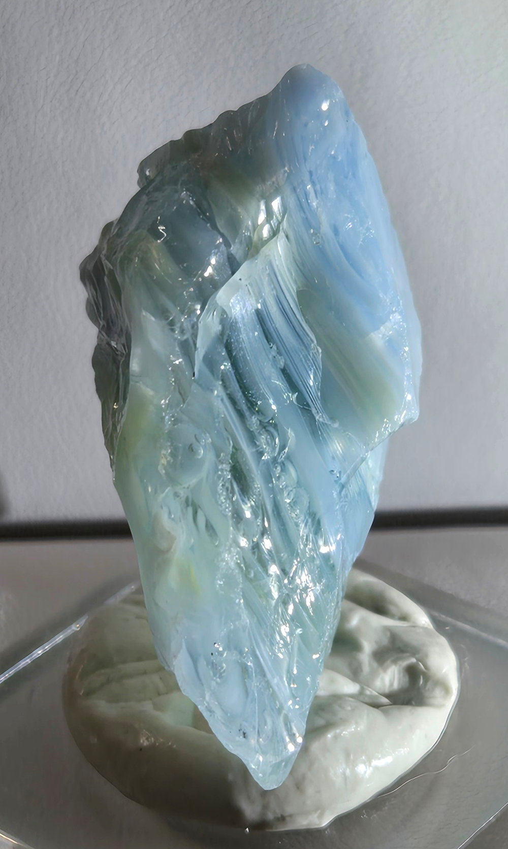 Rare Gem Multi Rainbow Monatomic Andara Crystal 23.9 g. - Image 3