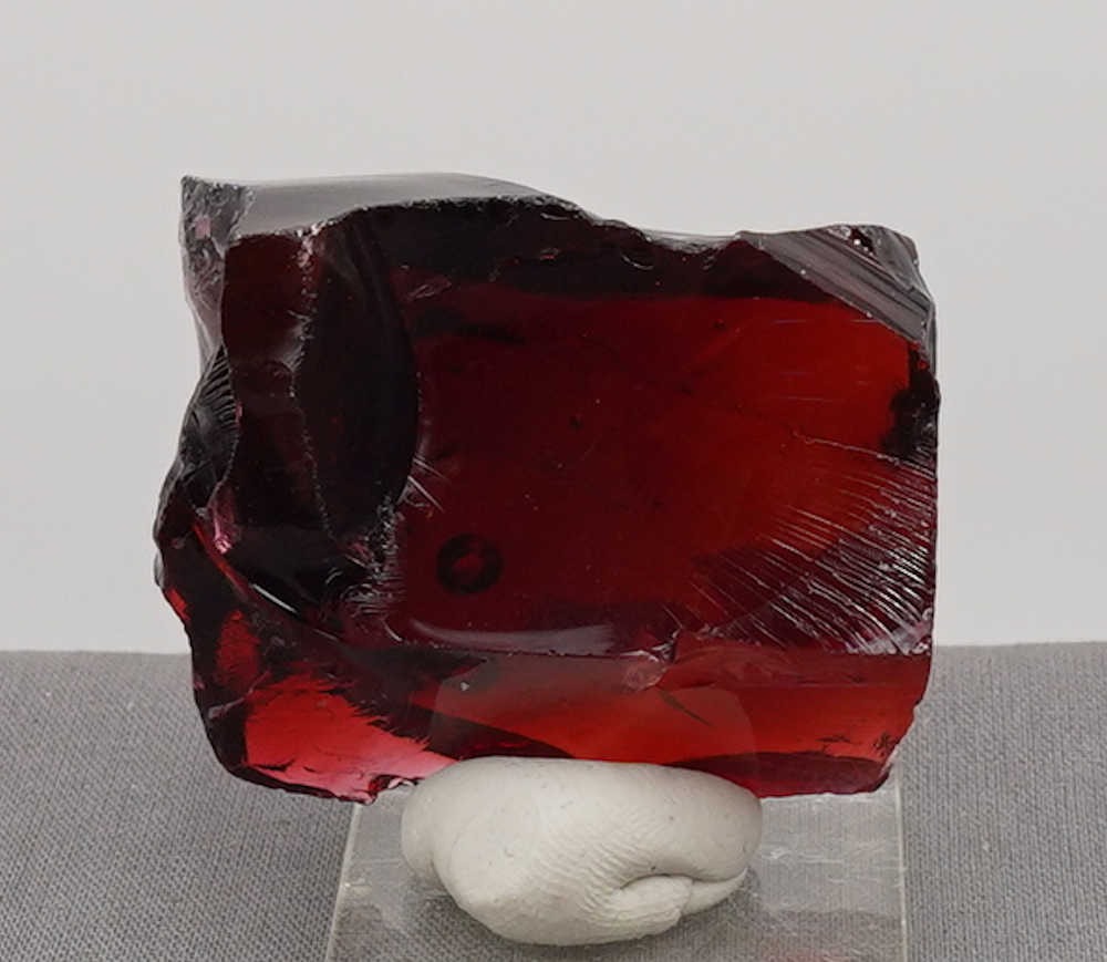 Rare Gem Raspberry Resonance/Gold "Heart" with bubble Monatomic Andara Crystal 108.8 g. - Image 12