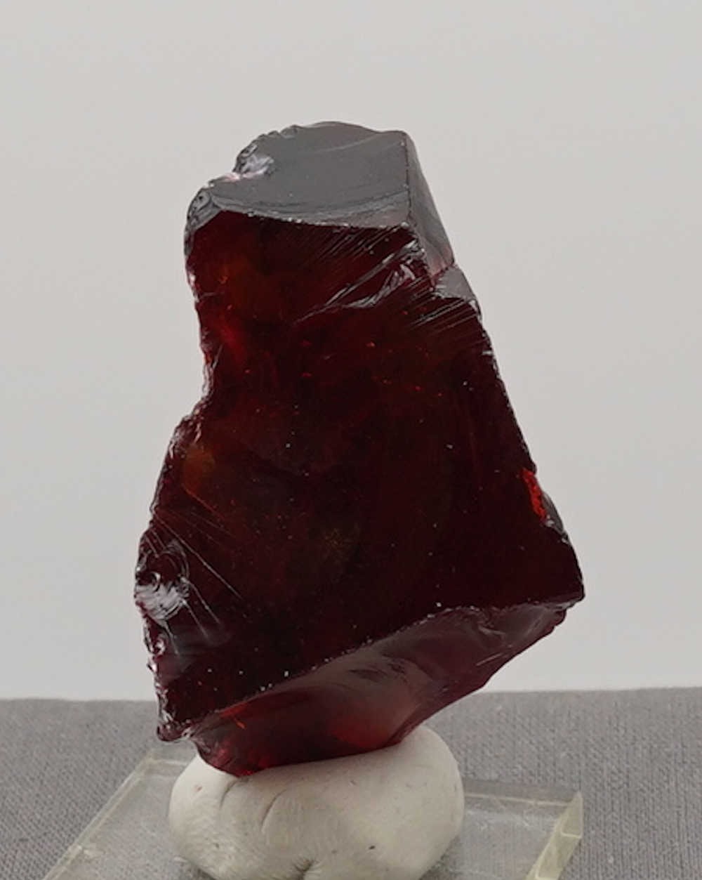 Rare Gem Raspberry Resonance/Gold Monatomic Andara Crystal 79.1 g. - Image 6