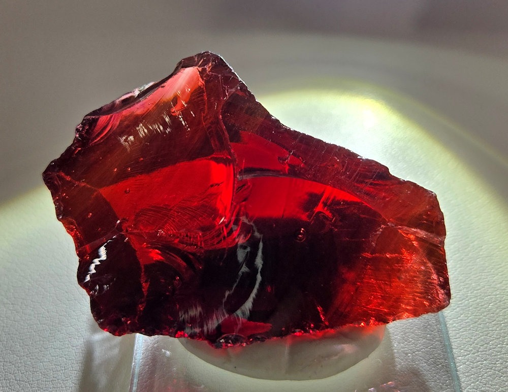 Rare Gem Raspberry Resonance/Gold Monatomic Andara Crystal 38.0 g. - Image 3