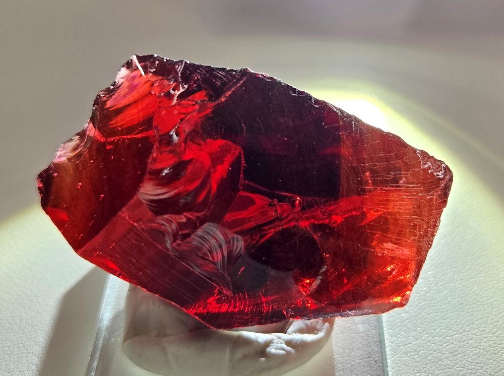 Rare Gem Raspberry Resonance/Gold Monatomic Andara Crystal 38.0 g.
