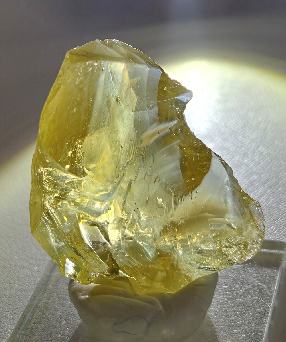 Rare Gem Banded Angel Aura Solaris/Pastel Ice Monatomic Andara Crystal 20.0 g. - Image 3