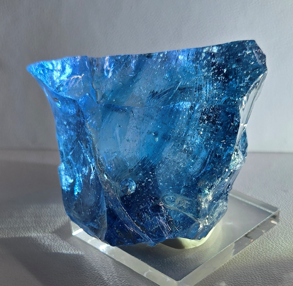 *Only Available "Heart" Piece* Rare Gem Multi Banded Azure Elysium/Electric Blue/Ice Sea Foam "Heart" Monatomic Andara Crystal 114.9 g. - Image 3