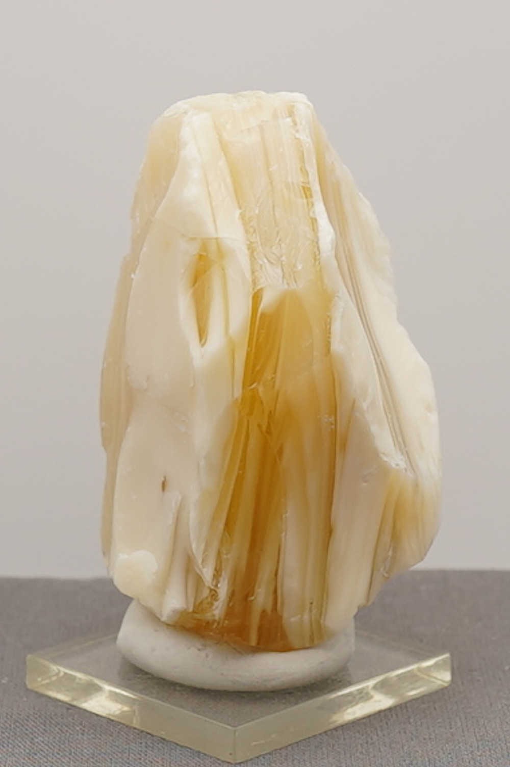 *One of a Kind* Multi Banded Metamorphosis/Pastel/Pastel Ice "Heart" Monatomic Andara Crystal 139.3 g. - Image 8