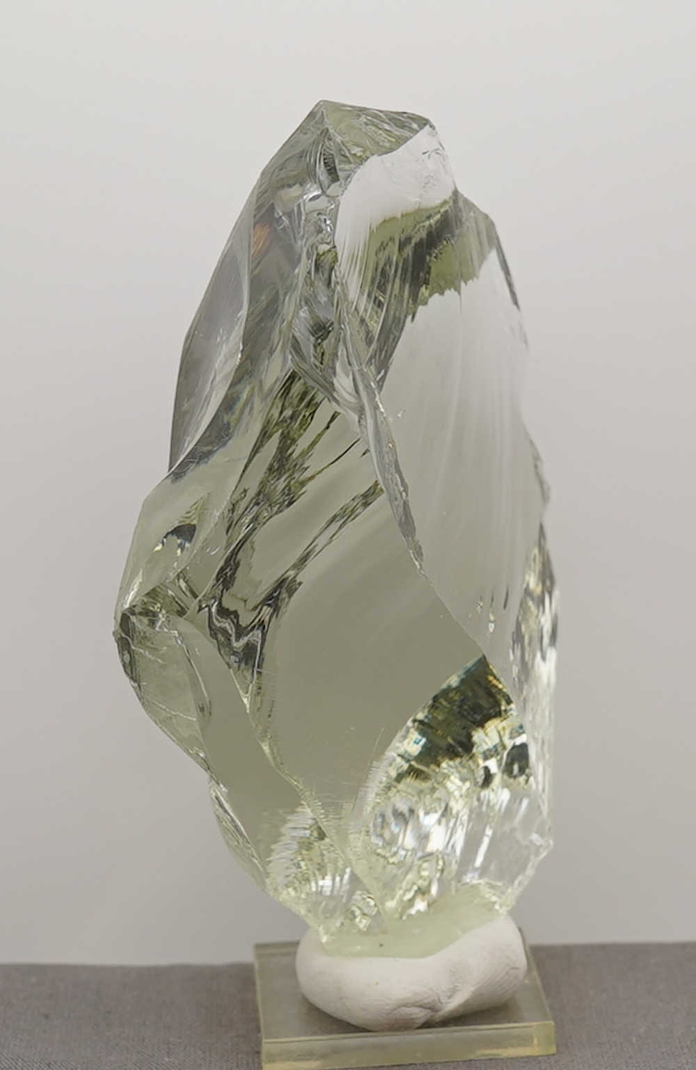 *Special of the Week 30% Off!* Rare Gem Celestial Gold "Heart" Monatomic Andara Crystal 391.0 g. - Image 11