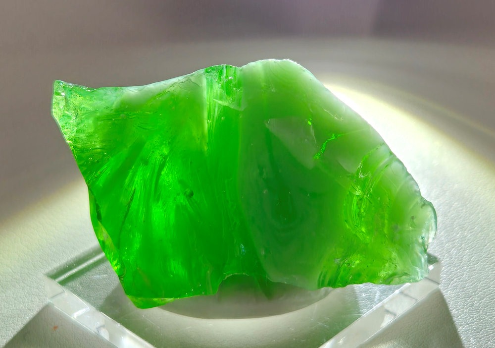 Rare Gem Banded Emerald/Pastel Emerald Monatomic Andara Crystal 39.5 g. - Image 2