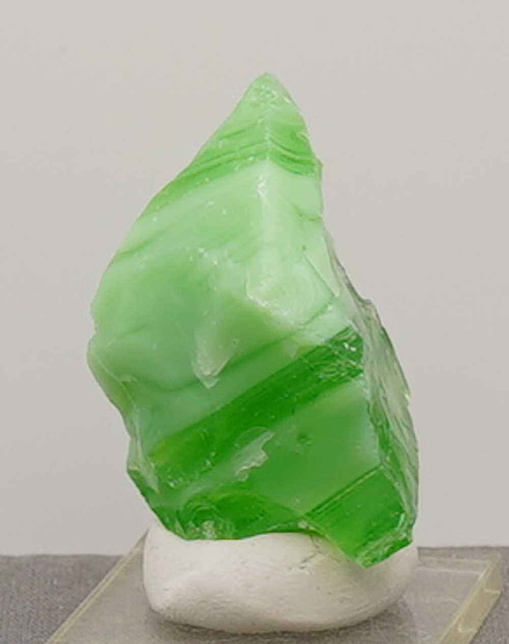 Rare Gem Banded Emerald/Pastel Emerald Monatomic Andara Crystal 39.5 g. - Image 5