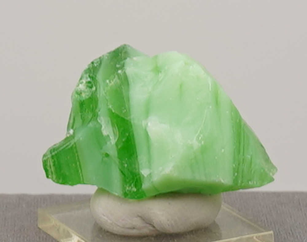 Rare Gem Banded Emerald/Pastel Emerald Monatomic Andara Crystal 39.5 g. - Image 9