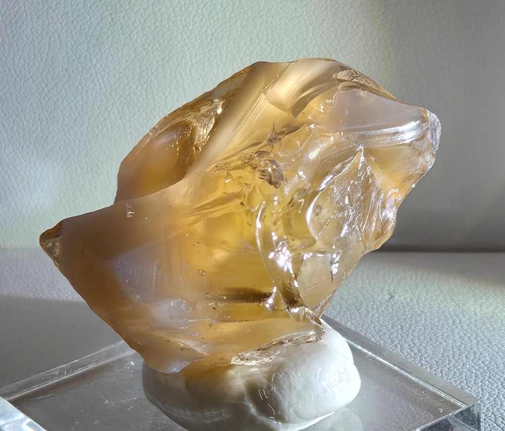 Rare Gem Angel Aura Lemurian Etherium Gold/Pastel Ice Monatomic Andara Crystal 28.3 g. - Image 2