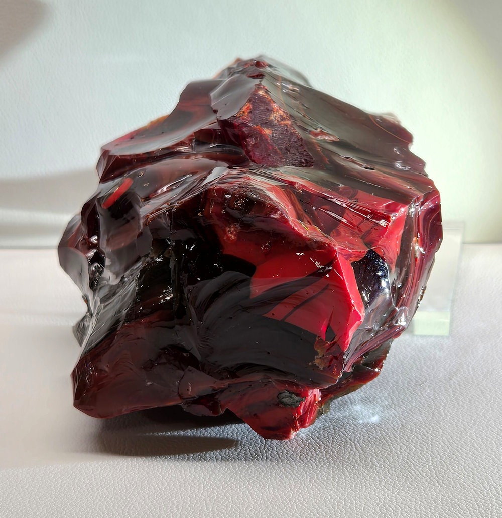 *One of a Kind* Gem Multi Banded Dragon's Blood/Scarlet/Iridium Earth Shaman "Heart" Monatomic Andara Crystal 179.0 g. - Image 5