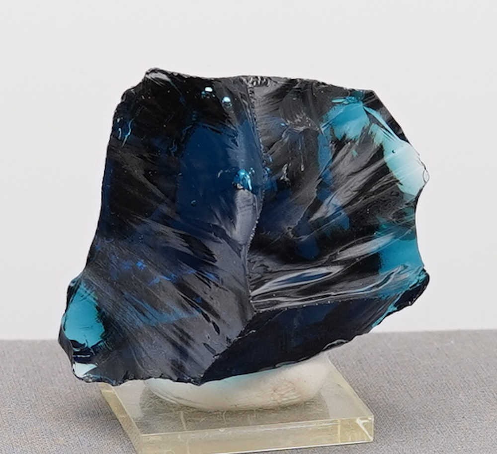 Rare Gem Indigo Elestial Sapphire "Heart" with bubbles Monatomic Andara Crystal 112.1 g. - Image 4