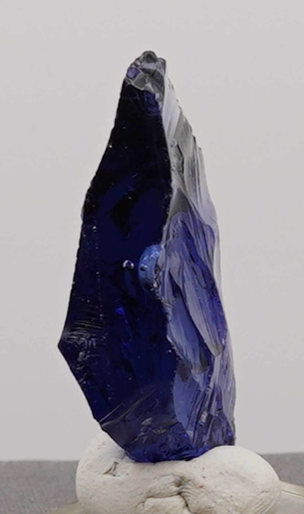 NEW *Extremely Rare* Iolite Monatomic Andara Crystal 33.0 g. - Image 5