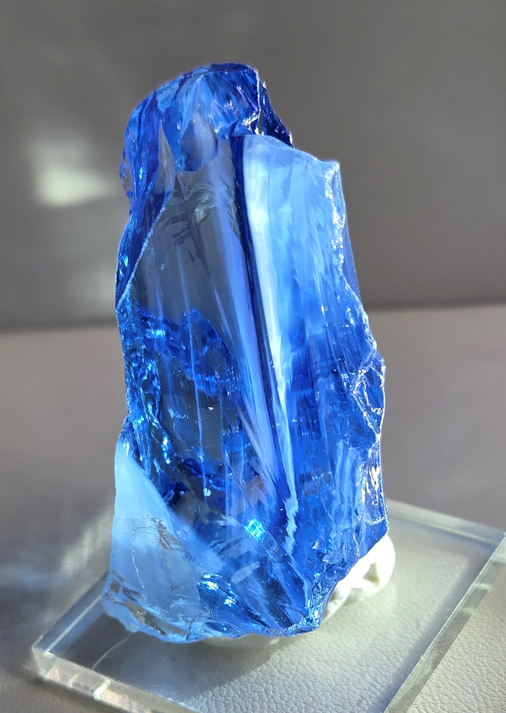*Extremely Rare* Gem Banded Angel Aura Lady Nellie/Angel Aura Ice/Sapphire/Tanzanite/Pastel Ice Monatomic Andara Crystal 47.2 g. - Image 3