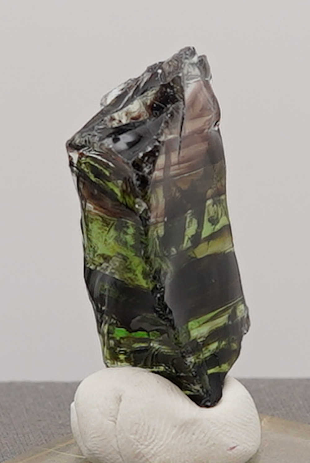 *Extremely Rare* Gem Multi Celestial Gold/Emerald/Ice/Earth Shaman Monatomic Andara Crystal 40.3 g. - Image 4