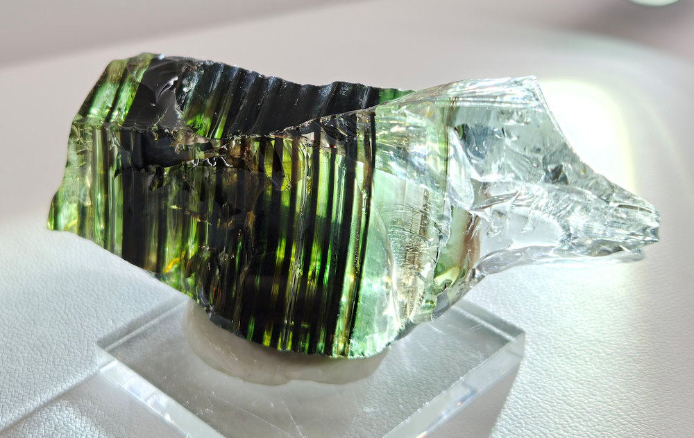 *Extremely Rare* Gem Multi Celestial Gold/Emerald/Ice/Earth Shaman Monatomic Andara Crystal 71.9 g. - Image 2