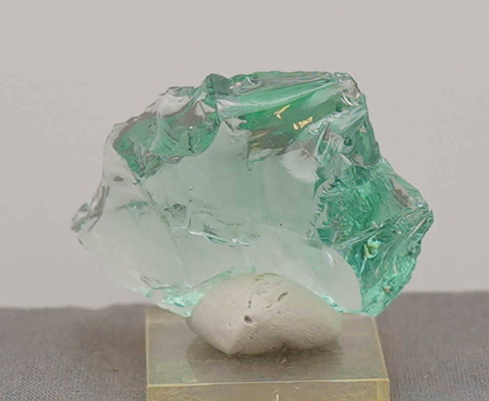 *Clearance Sale 30% Off!* Gem Ethereal Mint Monatomic Andara Crystal 43.4 g. - Image 4