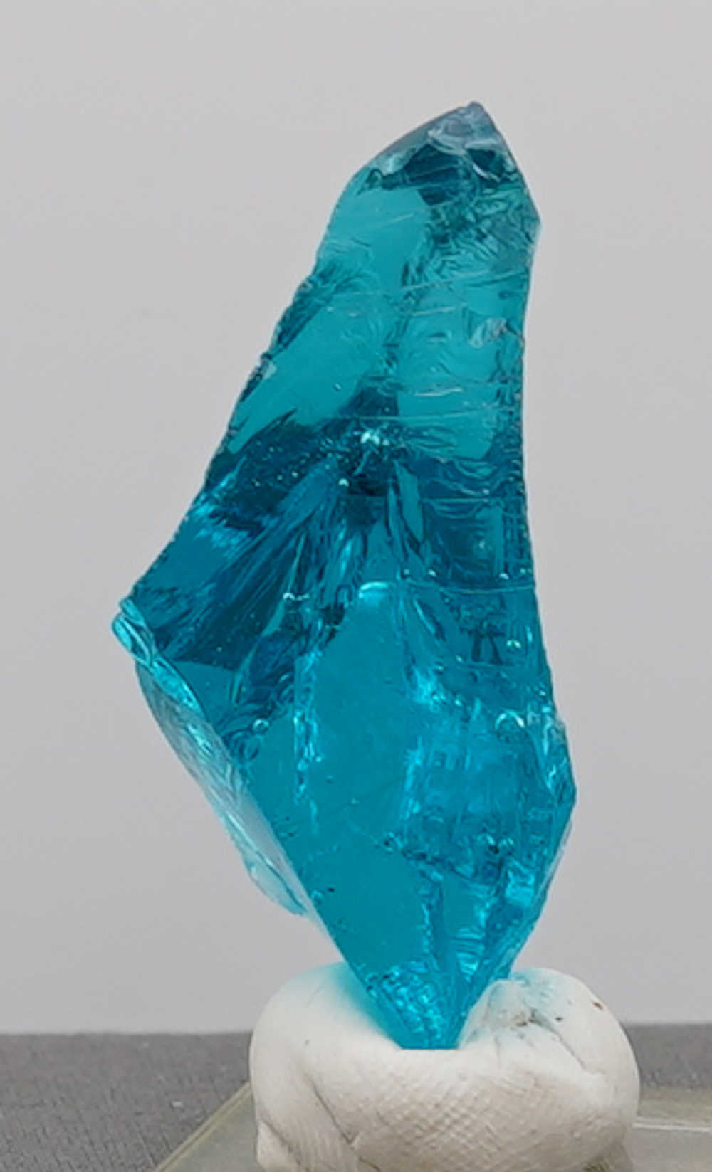 Rare Gem Electric Blue with bubbles Monatomic Andara Crystal 53.1 g. - Image 3