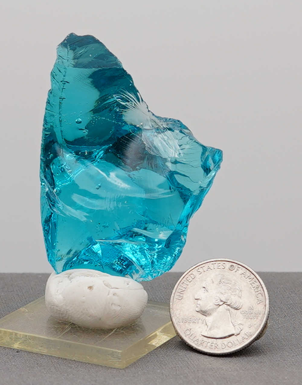 Rare Gem Electric Blue with bubbles Monatomic Andara Crystal 53.1 g. - Image 9