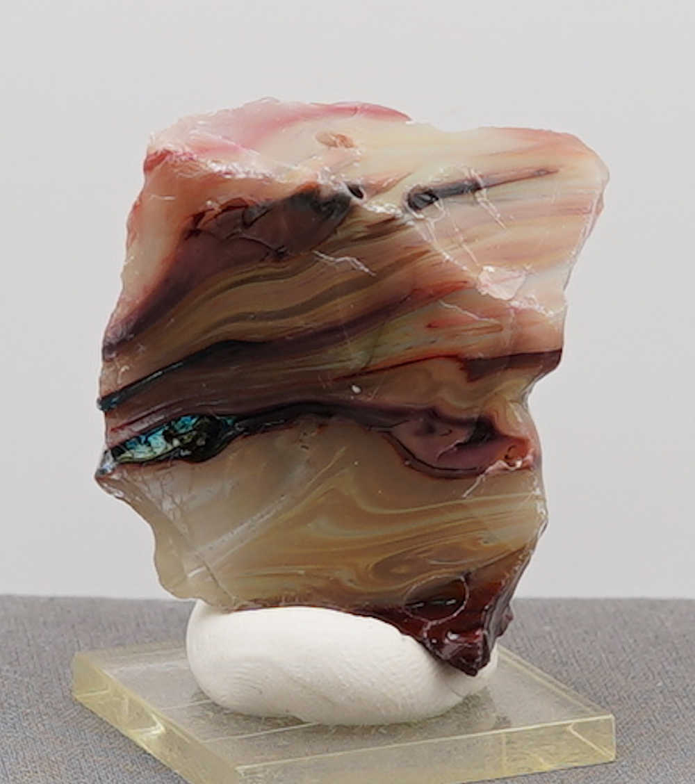 *Extremely Rare* Multi Gem Angel Aura Celestial Gold/HGW Pink/Sunrise/Dragon's Blood/Sapphire/Emerald/Pastel/Iridium Black Monatomic Andara Crystal 68.9 g. - Image 4