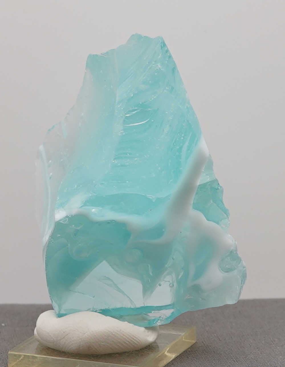 *Clearance Sale 30% Off!* Rare Gem Bicolor Angel Aura Bleu Topaz Monatomic Andara Crystal 144.0 g. - Image 4