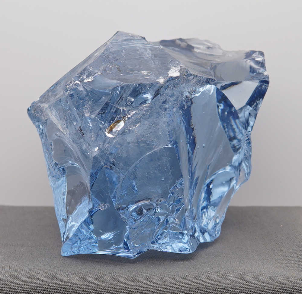 *Limited Time Special 20% Off!* Gem Lady Nellie "Heart" with bubbles Monatomic Andara Crystal 858.0 g. - Image 4