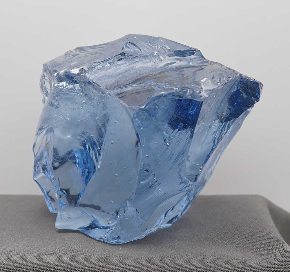 *Limited Time Special 20% Off!* Gem Lady Nellie "Heart" with bubbles Monatomic Andara Crystal 858.0 g. - Image 9